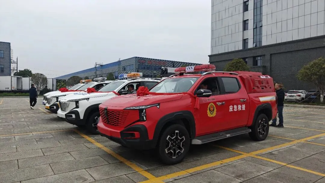 CLW intelligent special vehicles lineup