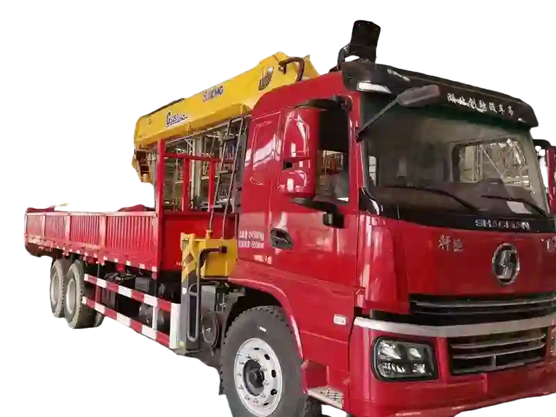 SHACMAN with 12-Ton XCMG Crane and 6.5 m Bed for Depots