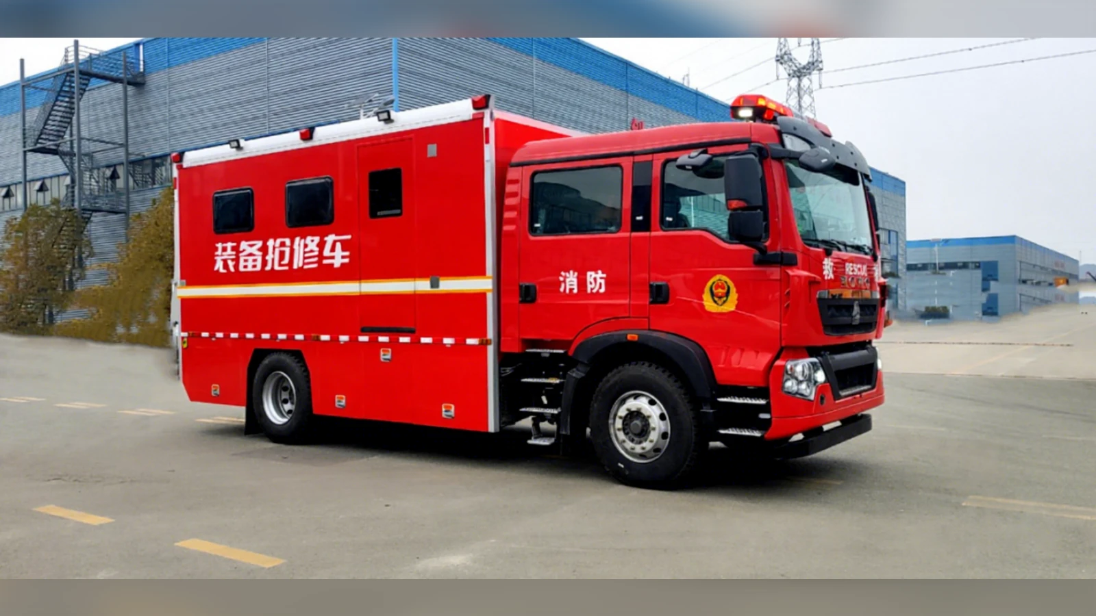 Field Kitchen Truck Serving 300 Meals for Disaster Relief