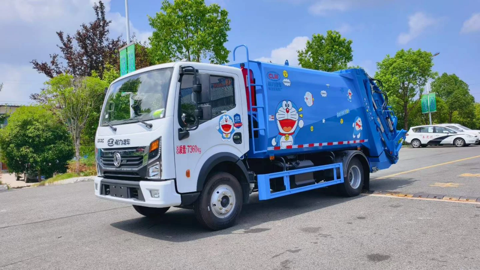 Dongfeng Duolika D7 8cbm Compactor Truck for County Collection