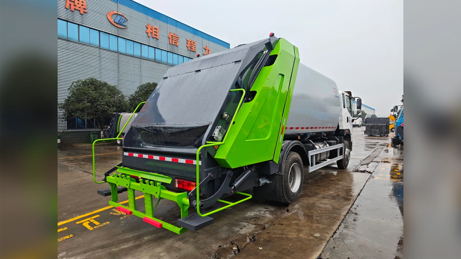 FAW Jiefang 12cbm Compactor Garbage Truck for Municipal Collection