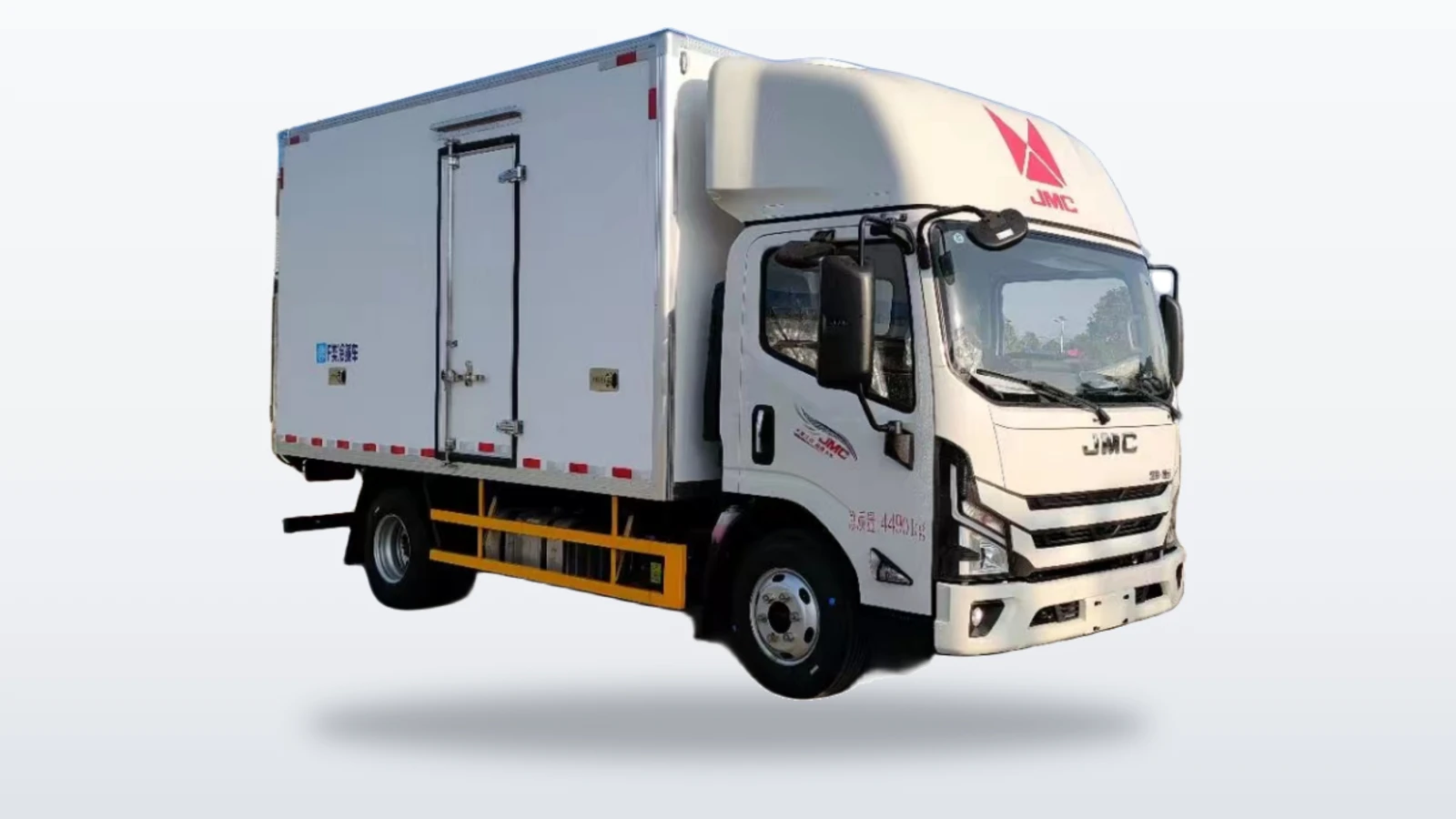 Factory Supply JMC 20CBM Refrigerated Truck | Insulated Cold Chain Van for Meat & Medical Cargo