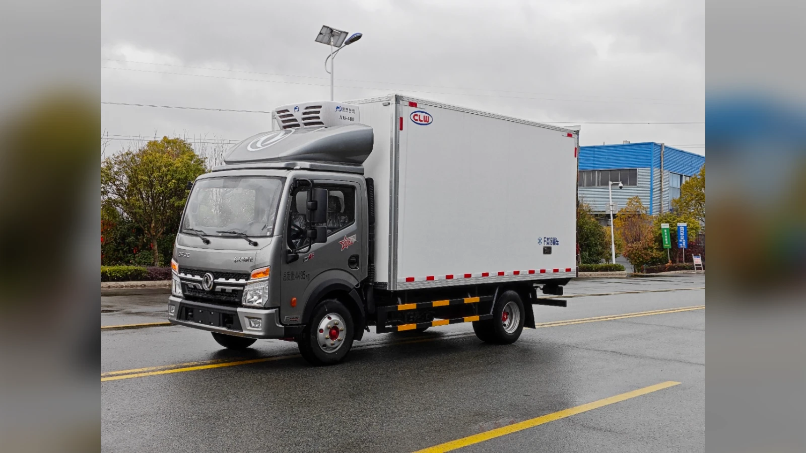 Dongfeng Duolika 10cbm Refrigerated Truck for Retail DC