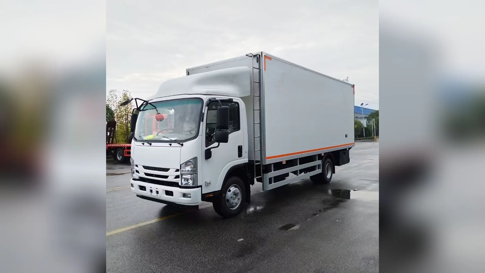 ISUZU 700P 4x2 Refrigerated Truck 190HP Medium Cold Box