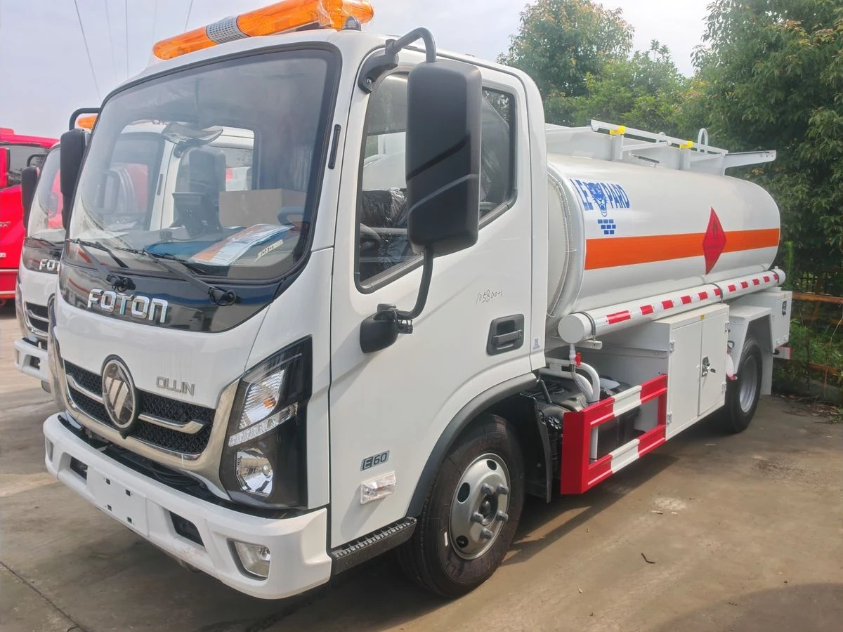 FOTON 4x2 Fuel Tank Truck 5.8CBM Aluminium Petrol Bowser with Flow Meter