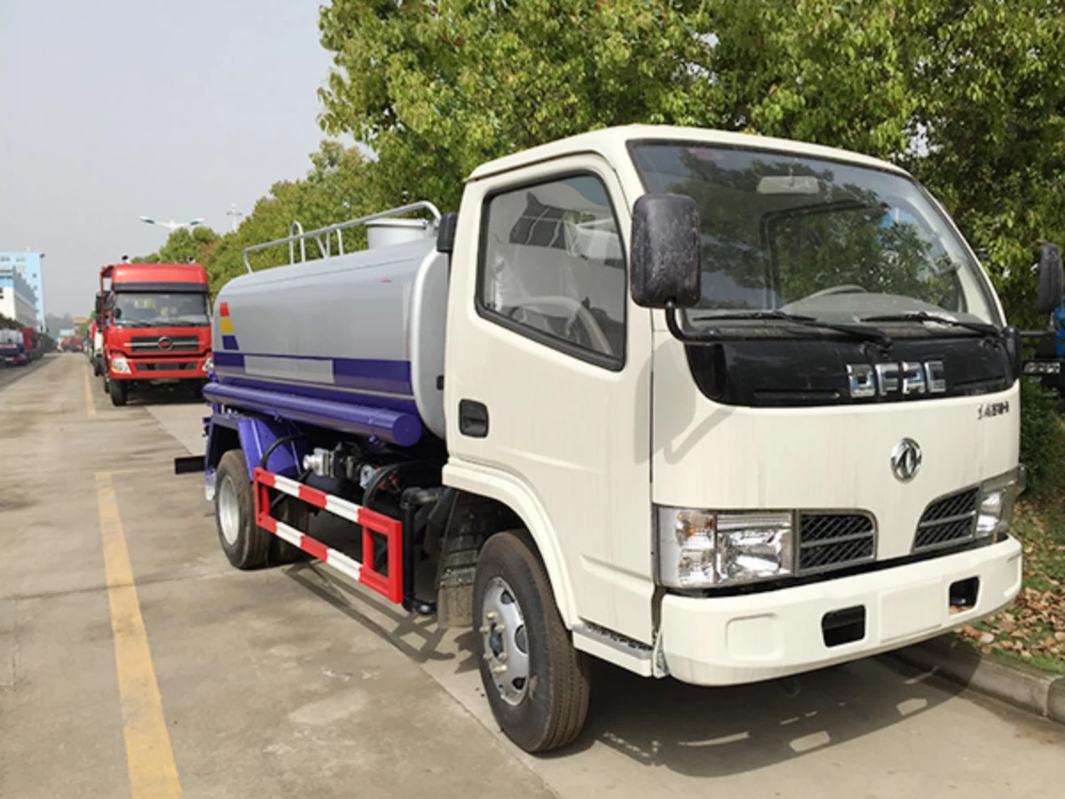 JAC 4X2 5 cbm Water Sprinkler Truck for Road Washing & Greening