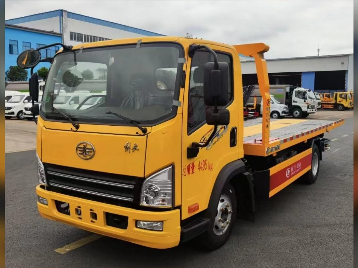 FAW Jiefang 4X2 3.5-Ton Flatbed Wrecker Truck for Roadside Rescue
