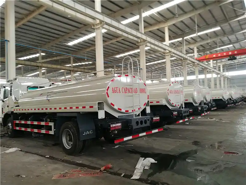 jac water tank truck