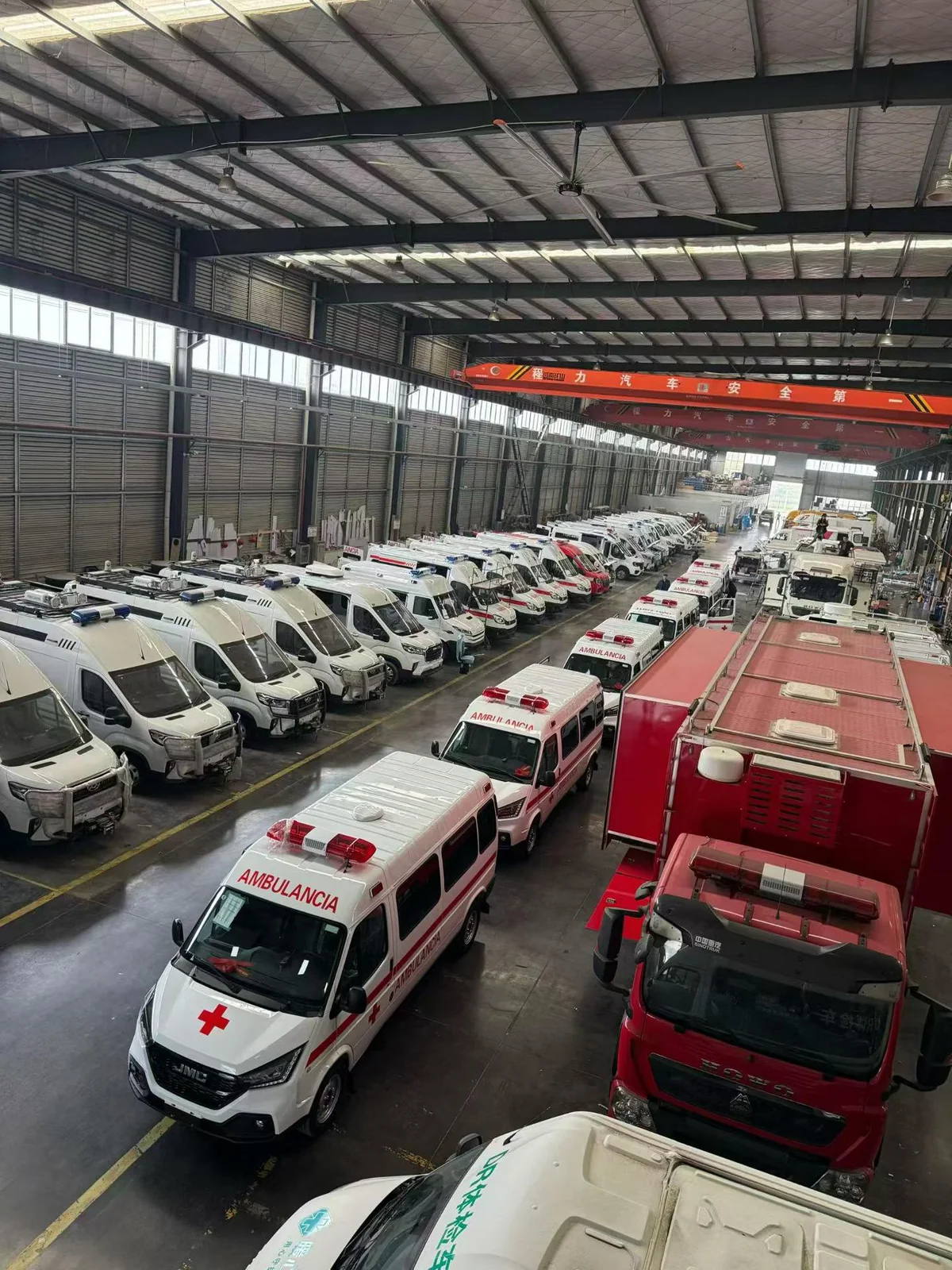 JMC high-top ICU ambulance row