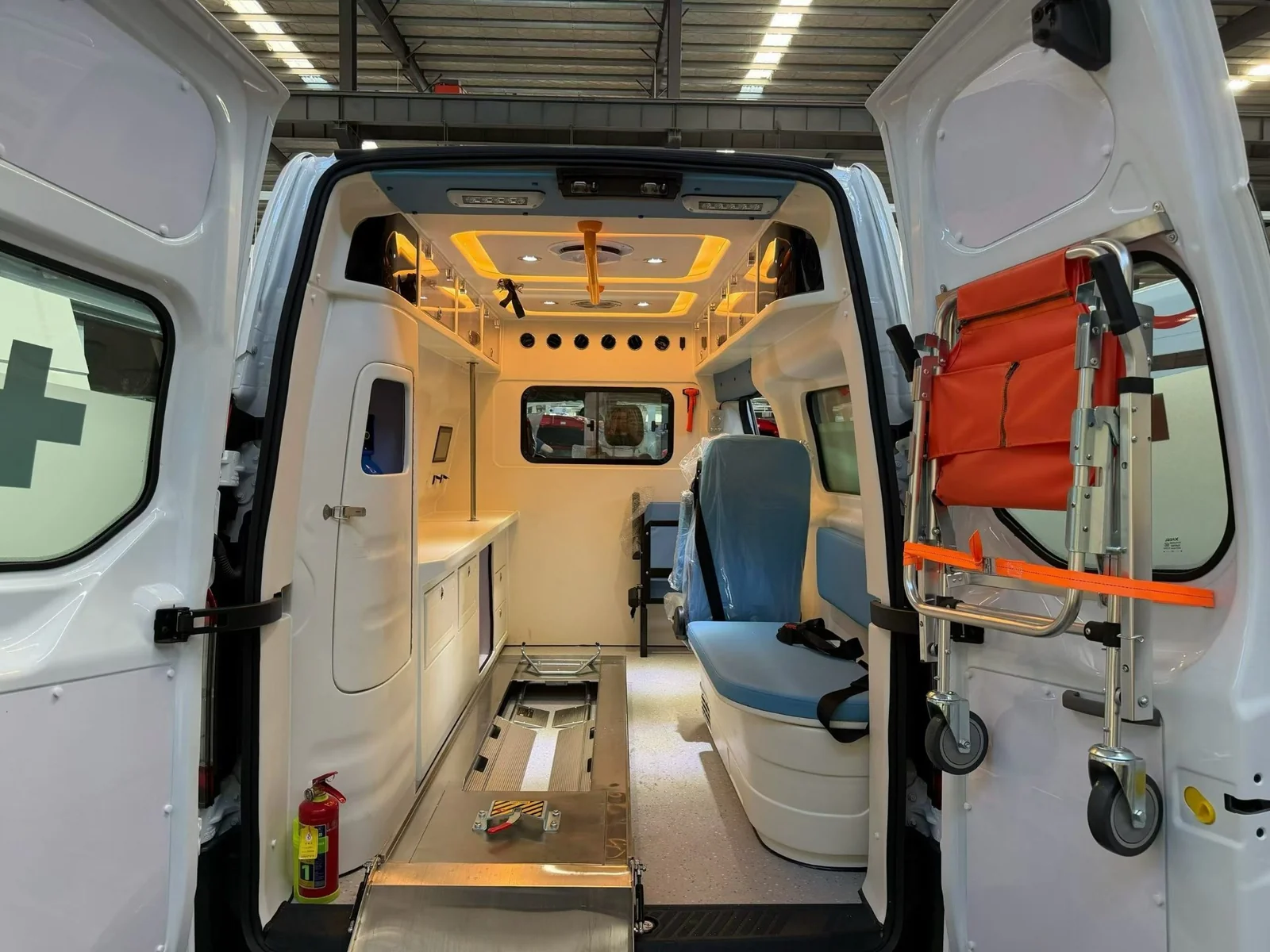 rear door fitout and carry chair