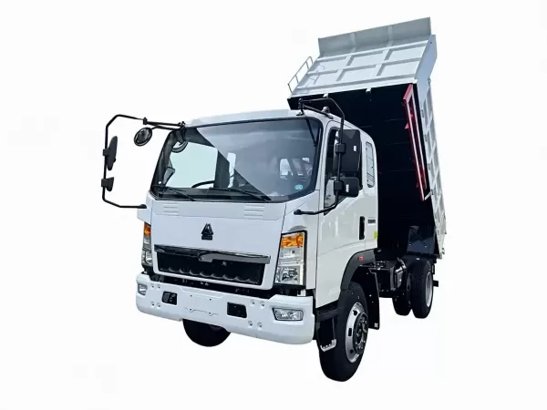 SINOTRUK HOWO 4x2 5-Ton Light Dump for Sand & Gravel