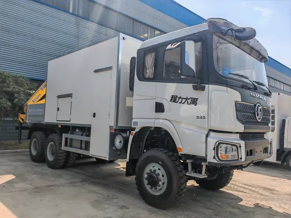 Camión taller móvil Shacman 6x6 con grúa plegable XCMG, vehículo de reparación en campo