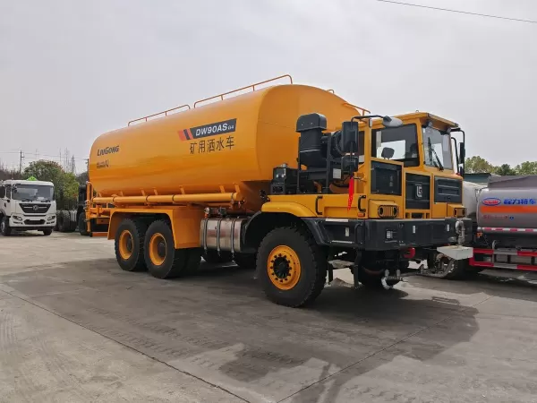 Heavy Duty Mining Water Sprayer Truck LIUGONG DW90AS for Dust Control