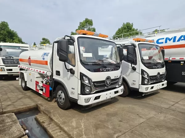 FOTON Aumark 10cbm Diesel Fuel Tanker for Fleet Refueling