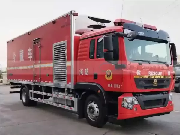 HOWO 7.6m 11-Ton Refrigerated Truck for Frozen Haulage