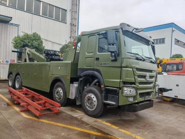 SINOTRUK HOWO NX 8x4 400hp Rotator Wrecker 50T Heavy Recovery