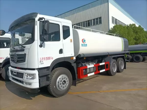 Dongfeng 6X4 10 cbm Water Sprinkler Truck for Road Washing & Greening