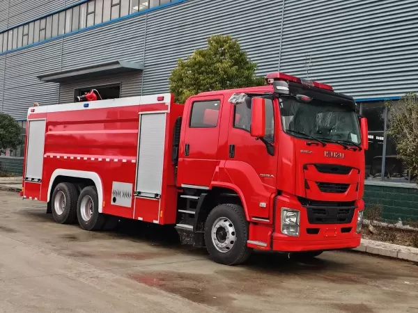 ISUZU GIGA 6x4 Water Foam Fire Truck 300HP Tanker Fire Engine with Air Pack