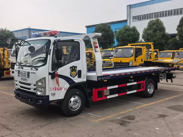 ISUZU KV100 4x2 120HP Mini Flatbed Wrecker Tow Truck