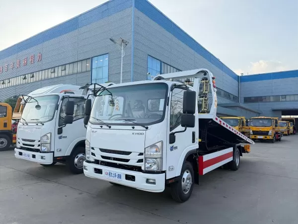 ISUZU KV100 4x2 140HP Blue Flatbed Wrecker Light Towing Truck