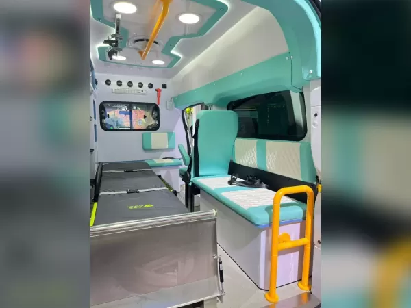 IVECO Pure-Electric Ambulance for Zero-Emission EMS