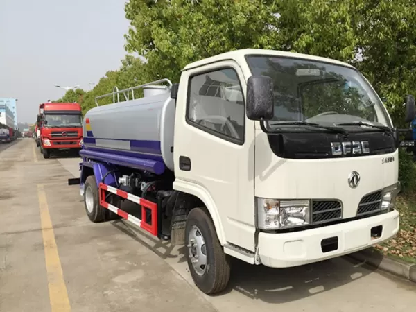 JAC 4X2 5 cbm Water Sprinkler Truck for Road Washing & Greening