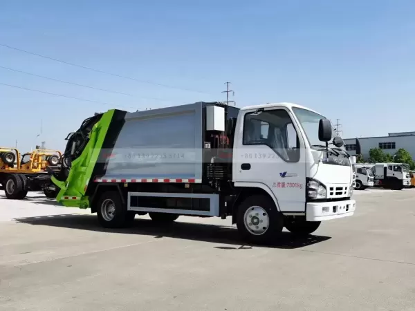 SHACMAN 5cbm Mini Compactor Garbage Truck for Pedestrian Zones