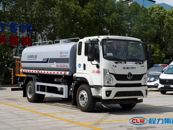 SHACMAN X6 4x2 12cbm Water Sprinkler Truck for Road Washing & Greening