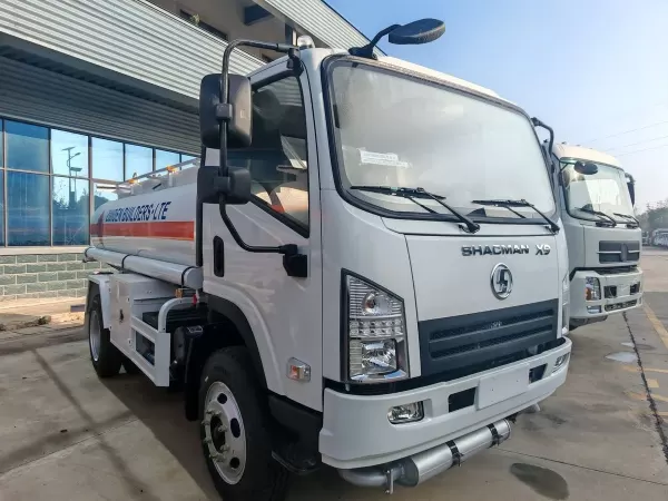 SHACMAN Xuande X9 4x2 Fuel Tank Truck Compact Aluminium Bowser for City Delivery